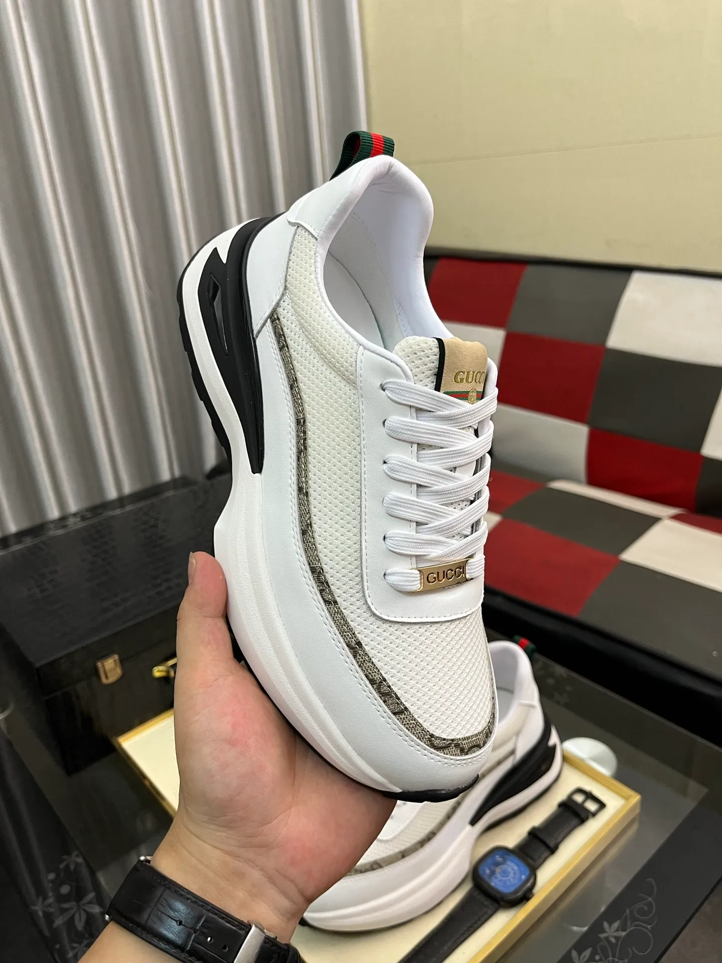 Men's Men's Shoes 💰458 ⌚️⌚️[GUCCI] Gucci men's casual shoes are absolutely popular 🔥The ultimate matching item for trendy men! The charm of super texture is irresistible, the main recommendation, the flower leather color is bright! The upper is made of high-quality brand printed fabric with cowhide, breathable leather lining and wear-resistant rubber sole, noble and elegant! Extremely comfortable🎁🎁You can be as handsome as you want💪 38-443️⃣colors available